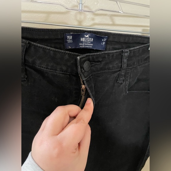 ✨Women’s Black Hollister Jeans Size 15R - Picture 4 of 8